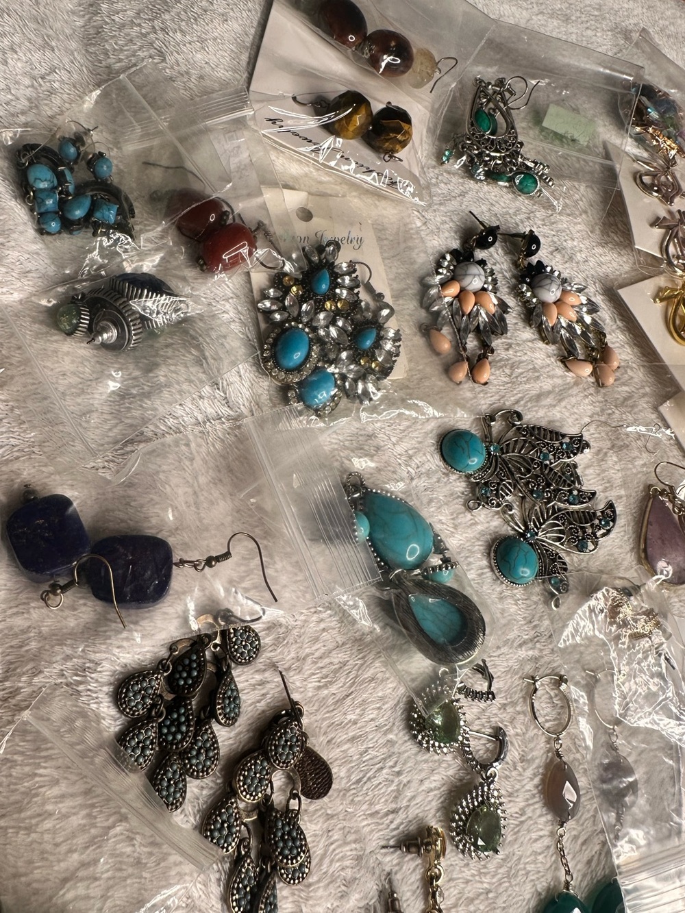 Earring Collection - Picture 2 of 16